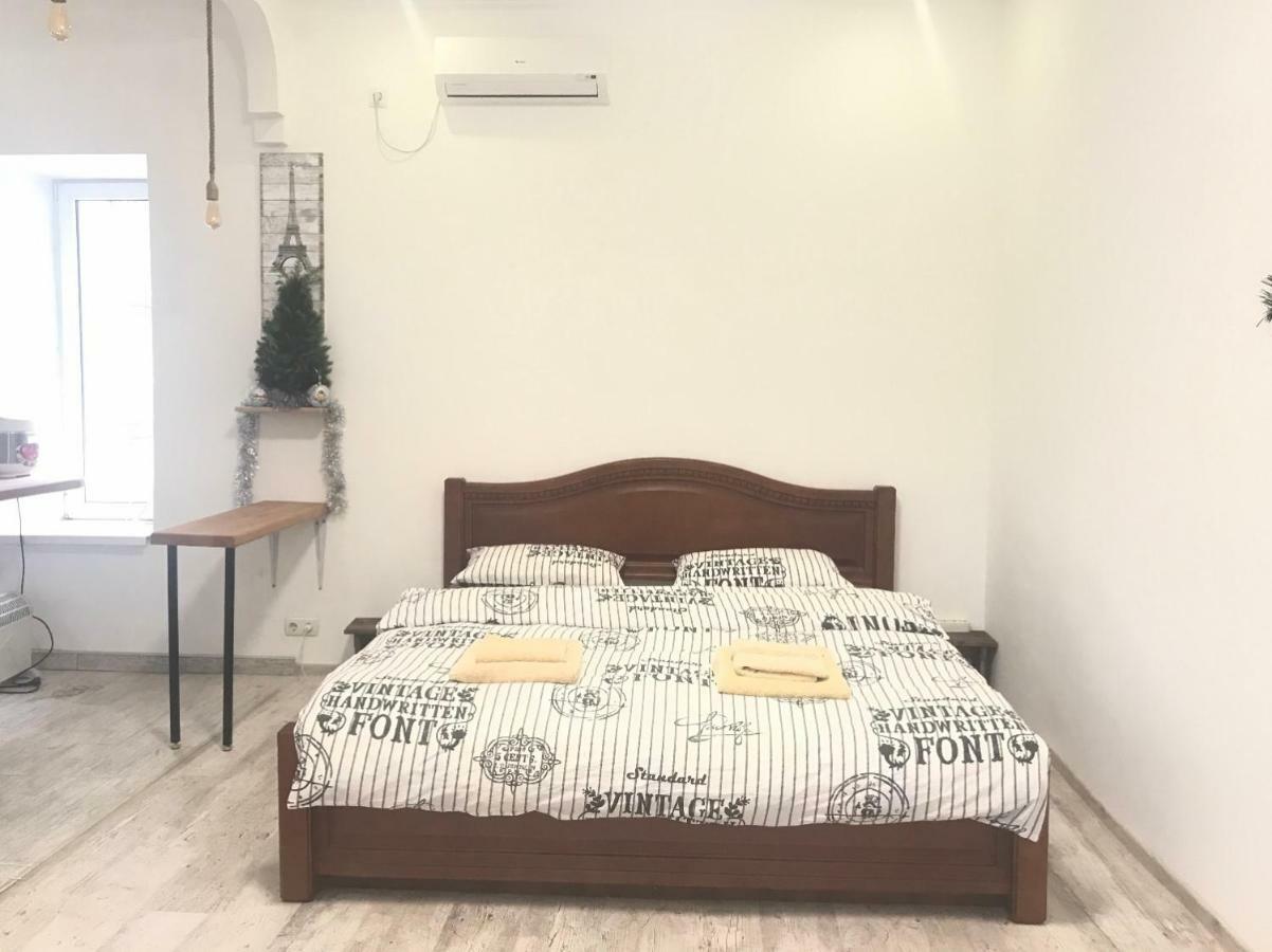 Uspenskaya 54/Ekaterinenskaya In The City Center Apartament Odessa Zewnętrze zdjęcie